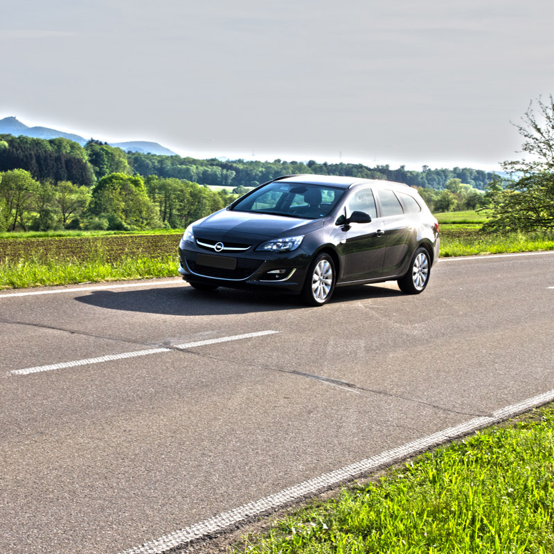 Opel Astra 1.7 CDTI 在 CPA 測試