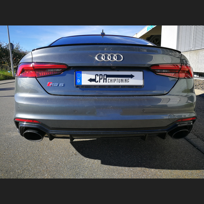 The Audi RS5在CPA上進行測試