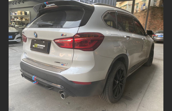 BMW X1 (F48) xDrive20i 閱讀更多