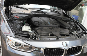 測試中–全新BMW 3系